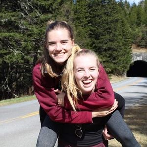 Meet your Posher, Anna